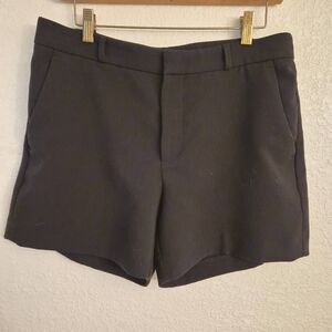 NWOT Banana Republic Classic Black Stretch Shorts: 8 Comfy Flattering Resortwear
